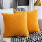 Sunia Kissenbezüge 40x40 cm Set mit 2 Samt Moderne Kissenbezüge dekorativen quadratischen rechteckigen Kissenbezüge für Couch Bett Sofa Stuhl Schlafzimmer Wohnzimmer, Gelb