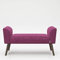 PLAYBOY Sitzbank mit Samtüberzug in Lila, Purple und stabilen Massivholzfüssen, gepolsterte Bank aus Stoff, Sitzhocker, Fusshocker mit Samt, Retro-Design, Club-Stil für Diele- und Eingangsbereich, 100 x 54 x 30 cm