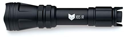 Nightfox XB5 linterna infrarroja | Longitud de onda encubierta de 940nm | Luz invisible para usar solo con dispositivos de visión nocturna | LED de 5W | Enfoque rápido | Regulable
