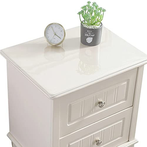 DG Catiee Plastic Clear Desk Pad PVC Table Protector,Bedside Table Mat Matte Rectangular Desk Mat,Dustproof Waterproof Table Cover Wipeable (Clear,40 * 40CM)