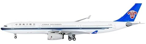 Modelo de avión de Metal Modelo Coleccionable De Aleación A Escala 1:400 del Avión A Reacción Airbus A330-300 De China Southern Airlines, Modelo B-300U