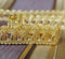 2 Meter Metallisiertes Zierband 1,6 cm breit Farbe Lurex -gold Bordüre Brokat Goldborte Schmuckband Lurexband Spitze für Kissen Kleidung Kostüme Lampenschirme Gardinen DIY Nähen uzw.