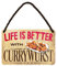 Currywurst Blechschild - witziges Metallschild mit lustigen Spruch für Fans dieser Wurst Spezialität - Retro Deko Schild für Küche Imbiss Man Cave - Geschenkidee für Curry Wurst Fans - 18x12cm