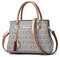 NICOLE & DORIS Elegante Handtasche Mode Schultertaschen Designer Frauen Umhängetasche Shopper Tote Tasche Damen Neue Henkeltasche mit Quaste Anhänger