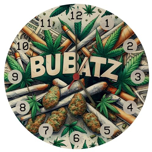 Marihuana Kiffer Wanduhr mit Spruch Bubatz im Design mit grünen Cannabis Blättern und Joints für die Rauchpause auf der Bank