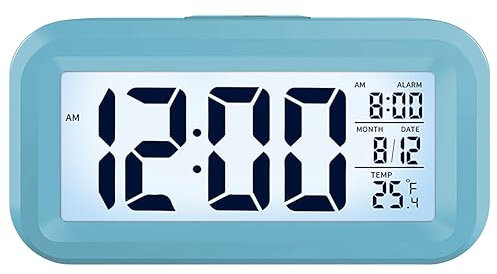 apm Snooooze Digitaler Wecker für Schlafzimmer, batteriebetrieben, Alarm Clock Digital mit intelligentem Nachtlicht, Anzeige 12/24 Stunden – C°/F – Datum, für Jugendliche, Erwachsene und Kinder, blau,