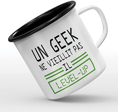 Geek Level Up Becher emailliert
