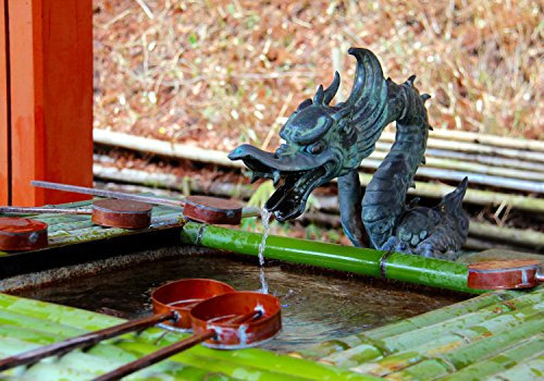 wandmotiv24 Fototapete Brunnen im japanischen Tempel-garten, 300 x 210 cm - selbstklebende Strukturtapete, Wanddeko, Wandbild, Wandtapete, Japan, Asien M0812