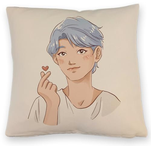 speecheese K-Pop Kissen mit Leinenoptik mit Manga Charakter in Farbe EIN schönes DekoKissen mit Leinenoptik für Musikliebhaber zum Geburtstag Stil Herzsymbol Kawaii Kuscheliger Kissen mit