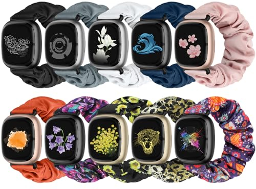 Acortjl 10 Stück kompatibel mit Fitbit Versa 4/Sense 2/Versa 3/Sense Scrunchie-Band, weiches süßes Muster, bedruckter Stoff, elastisches Solo-Schlaufen-Ersatzarmband für Damen