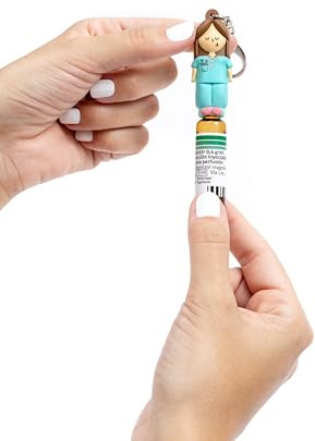 Enfermera en apuros® Rompeampollas® Enfermera morena con enganche | Abridor de ampollas | Artículos para enfermera y sanitarios