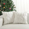 Lewondr Weihnachten Kissenbezug 45 * 45cm, Satz von 2 weichen Kunstpelz Kissenbezüge Samt 3D Weihnachtsbaum Rentier Stickerei Platz Kissenbezug für Wohnzimmer Bett Sofa Home Decor, Weiß