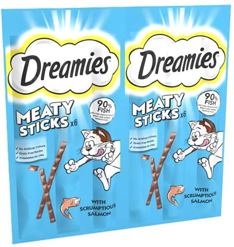 Dreamies Meaty Sticks Adult Cat Treats with Scrumptious Salmon, 30g