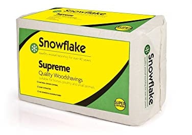 Snowflake Supreme Shavings Horse Bedding Bale 15Kg