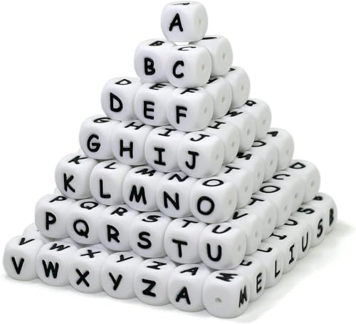 UCLEVER Lot de 78 perles carrées en silicone avec lettres de l'alphabet de A à Z pour bracelets 12 mm, colliers, porte-clés, fabrication de bijoux, blanc