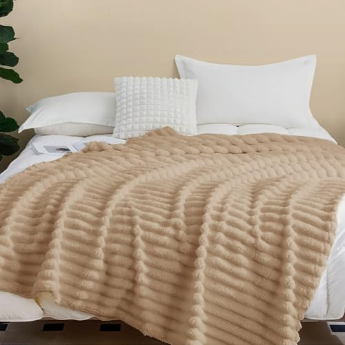 CALIYO Kuscheldecke Flauschig Decke Wohndecke Warme Cord-Fleece Wolldecke Dicke Sofadecke Couchdecke für Schlafzimmer Couch 200 x 230 cm,Camel
