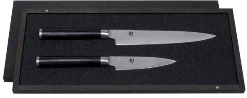 KAI Shun Classic set di coltelli da cucina giapponesi 2 pezzi - Coltello multiuso lunghezza lama 15 cm + Coltello da officina lunghezza lama 9 cm - Coltelli damascati 32 strati VG MAX Core - 61 (±1)
