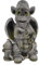 Kremers Schatzkiste Drachenkind Feuerwehrmann Gartenfigur - Süße Deko Poly Drache mit Helm & Spritze Drachenfigur für den Garten Wetterfest Vintage-Look Skulptur