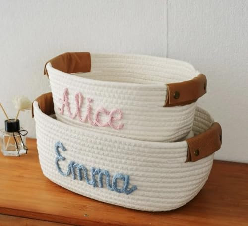 XIESHANG Personalisierter Korb mit Namen für Babys, Mädchen, Jungen, Baumwollseil, Geschenk, Baby-Spielzeug, Aufbewahrung, Organizer, Kinderzimmer-Dekoration, Geschenk für Neugeborene (28 x 22 x 11