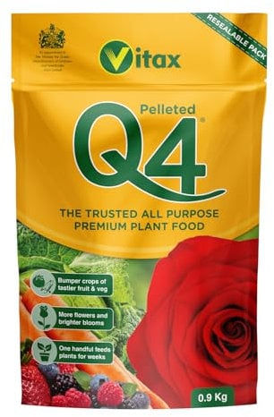 Vitax Ltd 6QF901 Q4 Pelleted Fertilizer 0.9kg Pouch