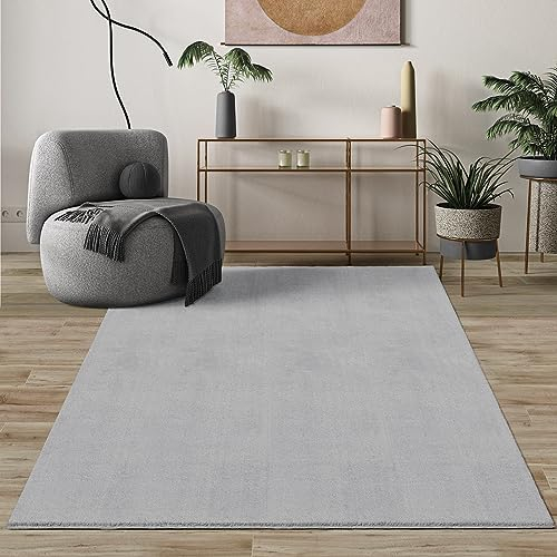 Mia's Teppiche Comfort Moderner Flauschiger Kurzflor Teppich, Anti-Rutsch Unterseite, Waschbar bis 30 Grad, Super Soft, Felloptik, Grau, 80 x 150 cm