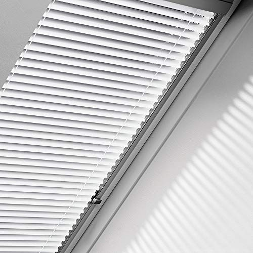 VELUX Orignal Jalousie/Jalousette PAL F06 7057S / Bedienart : Manuell/Farbe : Uni Silber/Fenstergröße : F06 / Fenstertypen : GGU, GPU, GHU, GTU, GXU, GGL, GPL, GHL, GTL, GXL_20247