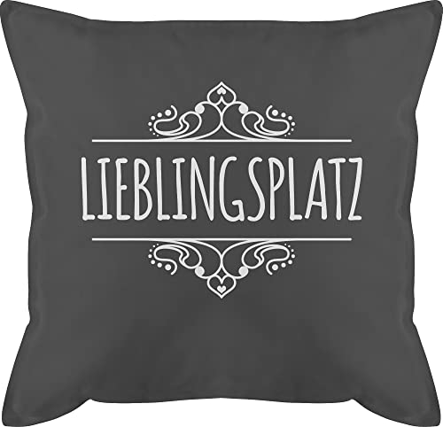 Shirtracer Kissen 50x50 - Statement - Lieblingsplatz mit Ornament - weiß - 50 x 50 cm - Grau - Outdoor Statement-Kissen Statements schmusekissen Spruch sprüche sofakissen Schriftzug bezug zierkissen