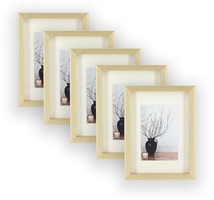 Wackadoo 5er Set Holz Bilderrahmen Set, FSC® Holzrahmen Gold Fotowand Bilderrahmen Fotogalerie Wandcollage Fotorahmen mit Glasscheibe mit Passepartout (10x15 cm)