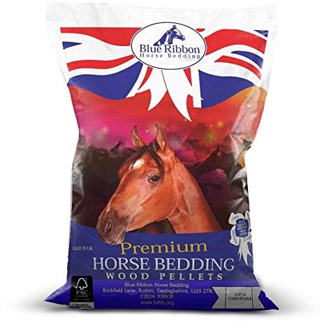 Blue Ribbon Premium Wood Pellet Horse Bedding, L