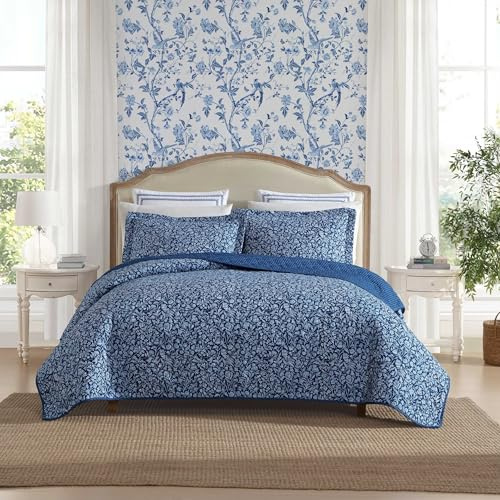 Laura Ashley - Quilt Set, Super Soft Fabric Bedding with Matching Sham, Toile-Inspired Print, Floral Home Essentials (Elaina Blue, Twin)