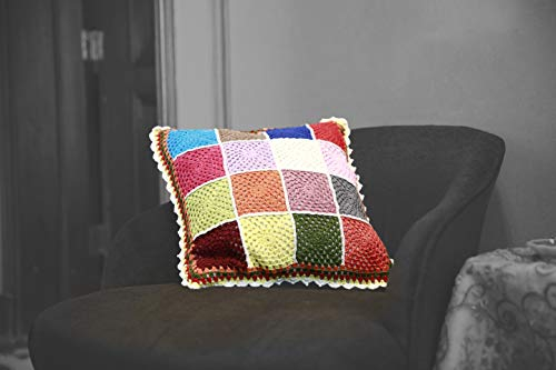 Maison Zoe Kissenbezug gehäkelt aus Ägyptische Baumwolle champagnerfarbig mit gestricktem Desing - 100% Handgemacht - Buntesdesign - Sofakissen - Dekokissen