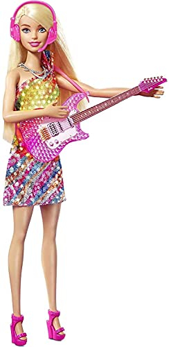 Barbie GYJ21 - Bühne frei für große Träume Malibu Puppe (ca. 30 cm groß, blond) mit Melodien aus dem Film, Lichtern, Mikrofon und Accessoires, Geschenk für Kinder ab 3 Jahren
