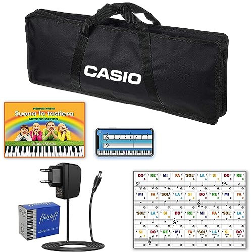 CASIO Borsa per Tastiere con Alimentatore ffalstaff da 9,5 V, Adesivi in PVC Trasparente con Notazione Italiana e Internazionale, App di Apprendimento per Pianoforte e E-book Suona la Tastiera