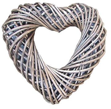 New Small Antique Wash Heart Shaped Wreath 30cm Diameter