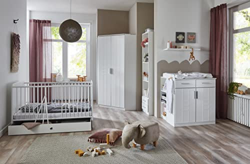 M Möbel-Direkt Deutschlands schnelle Möbel Babyzimmer Bela Borkum das Original mit Dämpfern und Softclose in Weiß Kinderzimmer Komplett Set (7 teilig mit Eckkleiderschrank)
