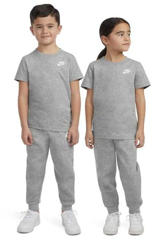NIKE Unisex Kinder Embroid Futura T-Shirt (1er Pack)