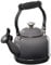 Le Creuset Bollitore da tè Demi in acciaio smaltato con fischio, per gas, con finiture in metallo, 1,25 qt, Oyster