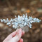 Handcess Accessoire à peigne de cheveux de mariage avec strass d’opale blanche et cristaux, petite nuance de bleu, accessoire de cheveux de mariée pour le jour de mariage