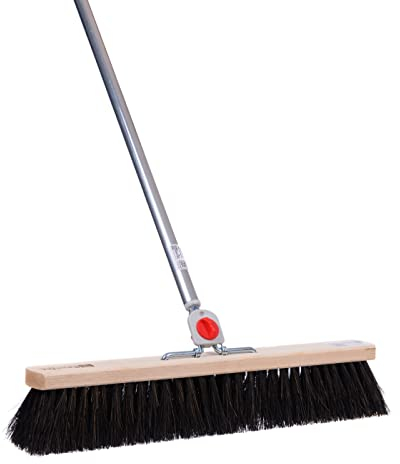 BawiTec Echt Arengabesen Breite 80cm 4-Loch Wechselsystem mit Stiel Länge 145cm nass- öl-beständig Arenga-Naturfaser-Borsten Besen mit Alustiel Kehrbesen wechselbar robust universal