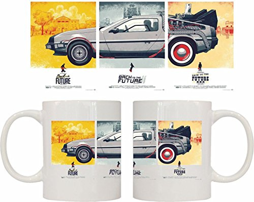 Taza Delorean | Diseño Retro | Cerámica 350 ml | Apta para Microondas | Idea de Regalo para Nostálgicos y Fans de los 80