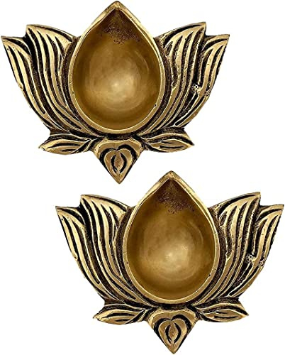 Set of 2 Lotus Pooja Puja Diya Oil lamp in Metal Antique Gold Plated Indian Traditional Pooja Items Article Diya Lamp Home New year Festival Decorations Gift Item Puja Pooja kit(Size:- 2)(Golden)