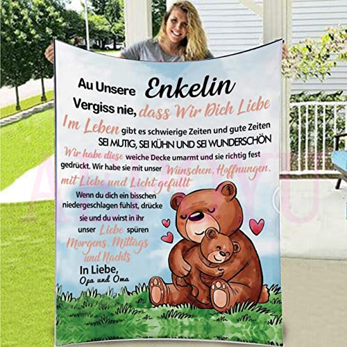 AEPOYU Kuscheldecke Personalisierte Decke An Unsere Enkelin,Oma und Opa zu Enkelin Decke, Deutsche Flanell Briefdecke,Positiv Ermutigen Wohndecke für Couch Bett Tv-Decken Geschenke,(150x220cm)
