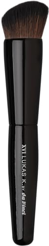 Airbrush-Foundationpinsel Nr. XVI, LUKAS K. by da Vinci, vegane wellige Kunstfasern, schwarze Metallzwinge, Holzstiel, perfektes Finish, Foundation & Creme, Handmade in Germany, Größe 0 | Mit Lukas K. entwickelt: Wellige Kunstfasern - für gleichmäßigen Foundationauftrag im Airbrush-Finish.