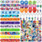 yumcute In-Side regalo di compleanno per i bambini, 86Pcs Cartoon Party Favori, 12 Bracciale a schiaffo, 12 pezzi timbri, 12 portachiavi, 50Pcs adesivi, Forniture di festa, Premi in aula