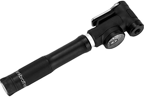Kleine STERLING-Pumpe – mit MIDNIGHT EDITION-Manometer
