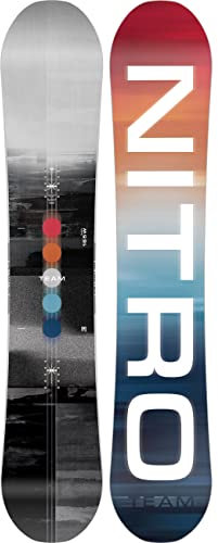 Nitro Snowboards Herren Team Wide BRD ´23, Freestyleboard, Directional Twin, Trüe Camber, All-Terrain, Wide, für große Füße