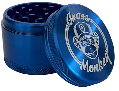 Grass Monkey® Aluminium Grinder – 4-teilig, Ø 5,5 cm – Robuste Kräutermühle mit scharfen Zähnen & Pollensieb – Inklusive Schaufel - Blue