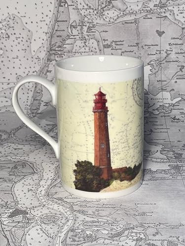 Thomas Kubitz Fine Art Porzellantasse mit Leuchtturm Flügge auf Fehmarn mit Fehmarnsundbrücke