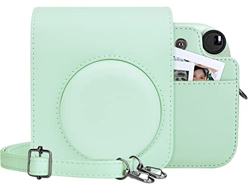 MUZIRI KINOKOO Tasche für Instax Mini 12/Fuji Mini 12 Sofortbildkamera, PU Leder Schutzhülle für Instax Mini 12 mit Fototasche - Verstellbarer Schultergurt - Grün