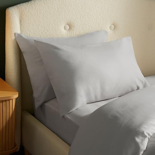Silentnight Brushed Cotton Pillowcase Pair - Soft Velvety Touch 100 Percent Cotton - Cosy Warmth Feel for Colder Nights - Breathable Lightly Brushed Hypoallergenic Pillowcase, Silver